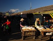 2015 2016 Yunnan 2513  Al mercato della Città Vecchia