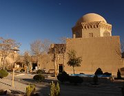 2017 Iran  1767  Mausoleo dell'Imam Davazdah