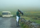 Irlanda 2013 1447  Turista sotto la pioggia